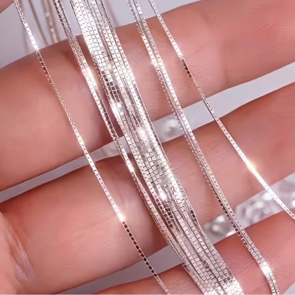 Dazzling Silver Chain Necklace